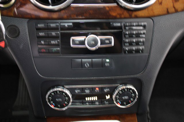 Used 2013 Mercedes-Benz GLK 350 2WD image 26