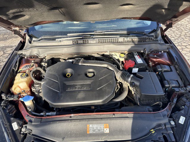 Used 2016 Ford Fusion Titanium image 18