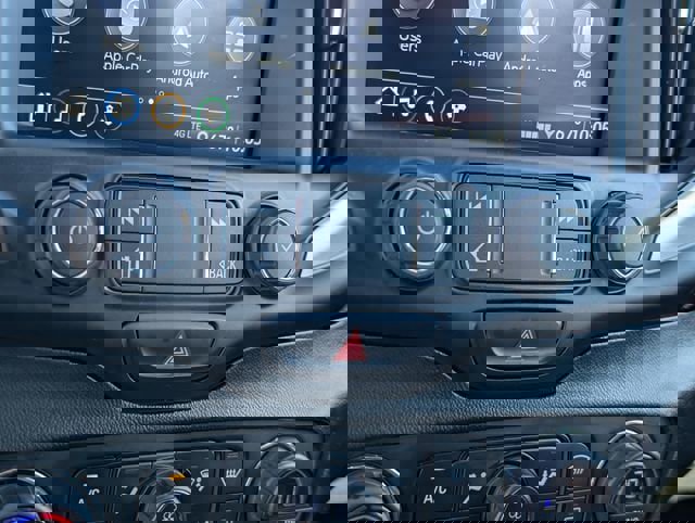 Used 2020 GMC Terrain SLT image 15