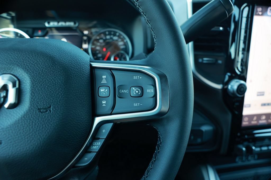 New 2026 RAM 3500 Big Horn AWD/4WD image 19