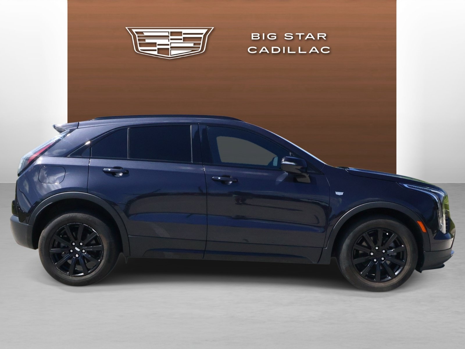 Used 2023 Cadillac XT4 Sport FWD image 6