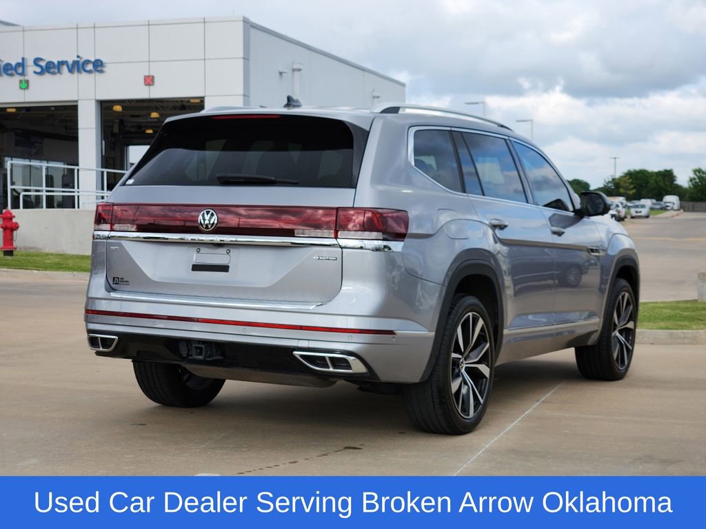 Used 2024 Volkswagen Atlas SEL Premium R-Line AWD/4WD image 8