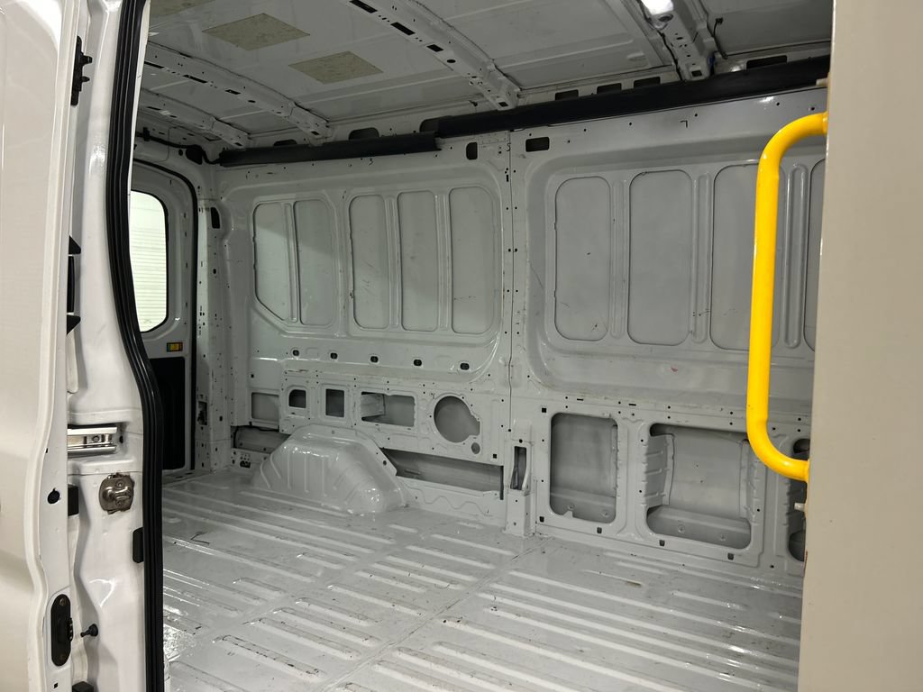 Used 2021 Ford Transit 250 Medium Roof RWD image 15