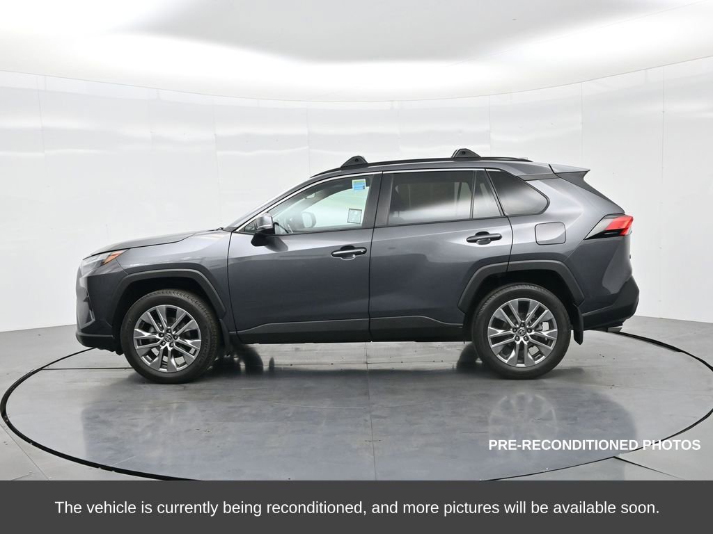 Used 2023 Toyota RAV4 XLE Premium image 10