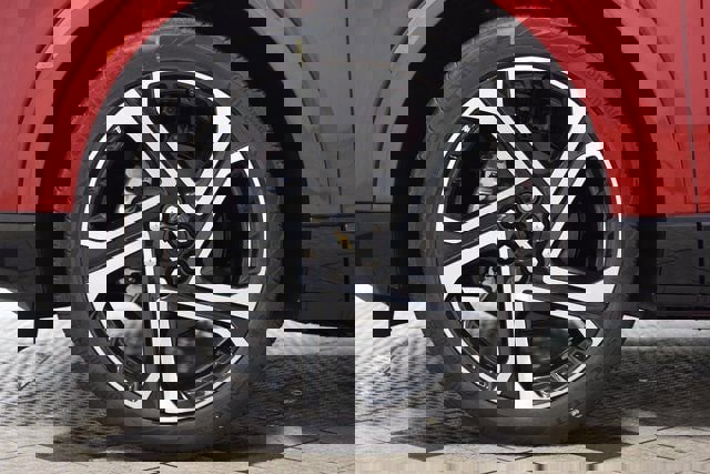 New 2026 Chevrolet Equinox EV LT w/ Convenience Package II FWD image 27