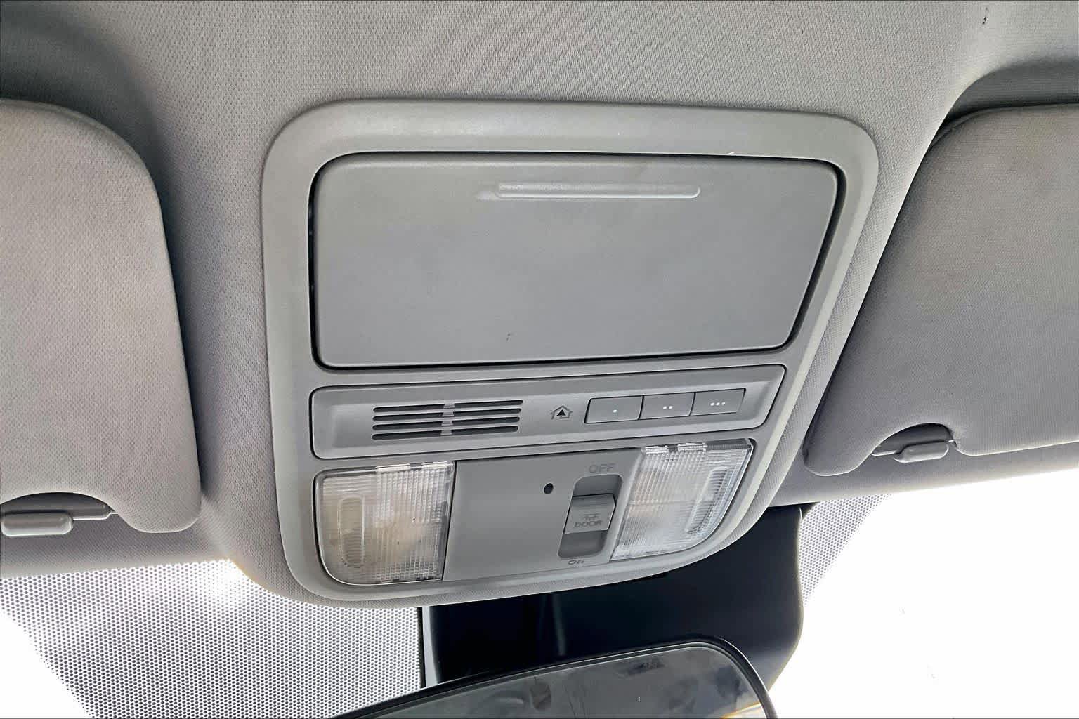 Used 2018 Honda Pilot EX image 30
