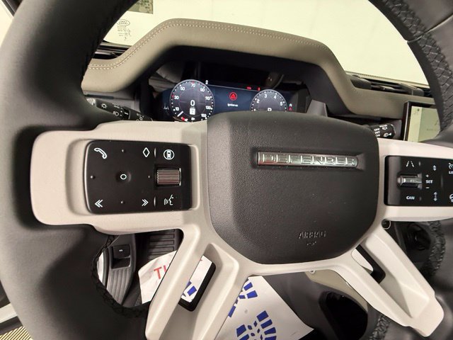 New 2026 Land Rover Defender 110 S AWD/4WD image 17