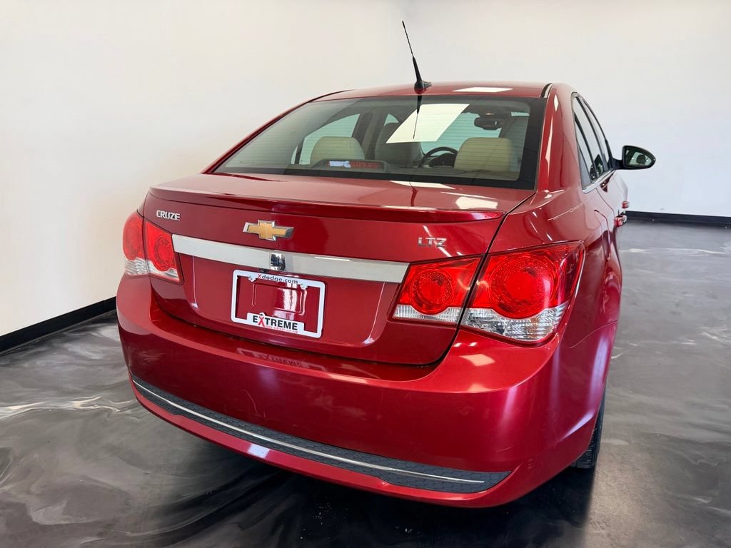 Used 2014 Chevrolet Cruze LTZ w/ Sun, Sound and Sport Package FWD image 5