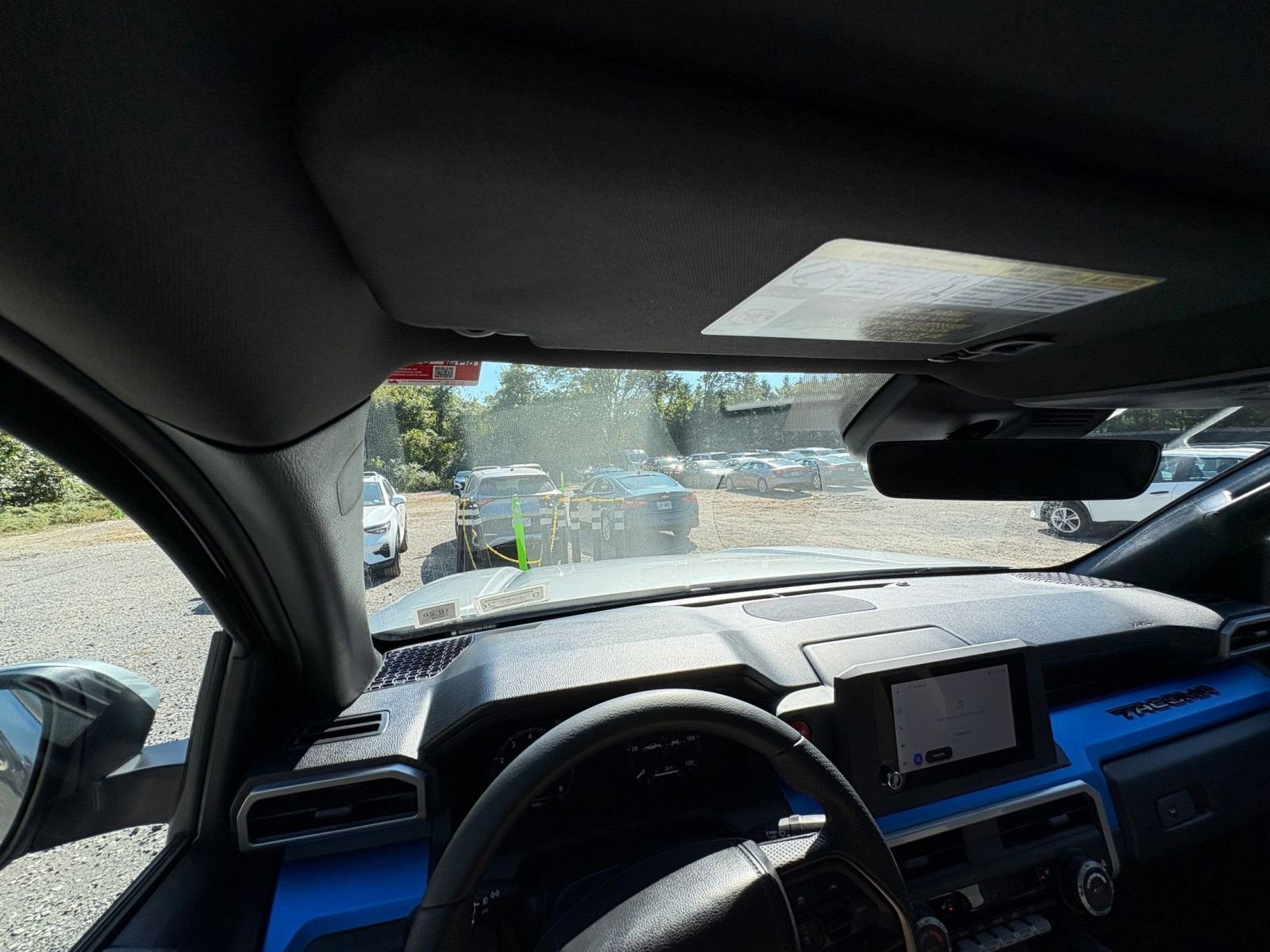Used 2025 Toyota Tacoma TRD Off-Road image 31