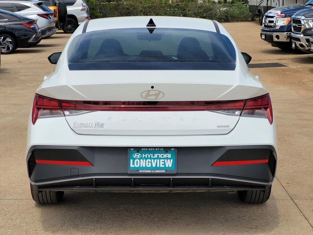 New 2026 Hyundai Elantra Blue FWD image 5