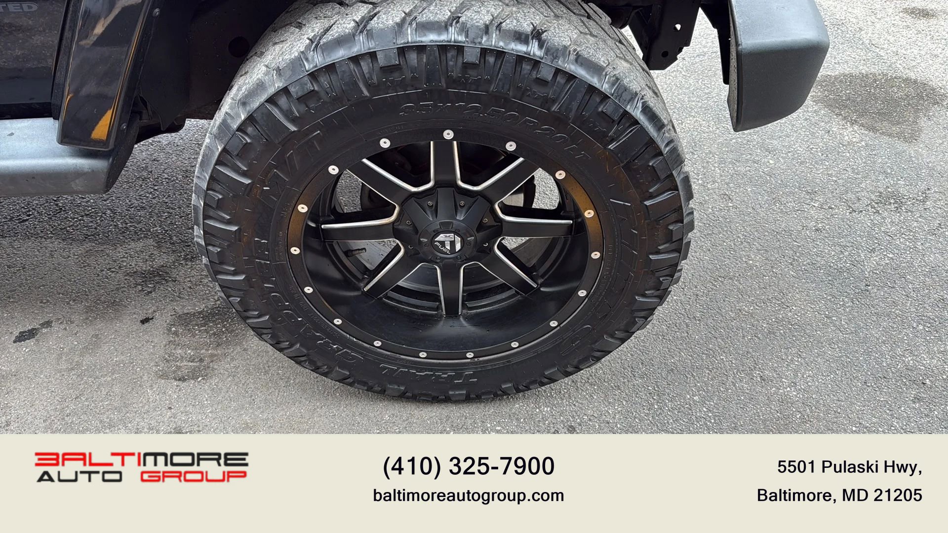 Used 2014 Jeep Wrangler Unlimited Sahara image 15