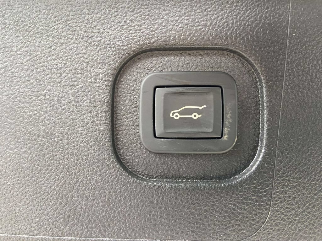 Used 2017 GMC Terrain Denali FWD image 11