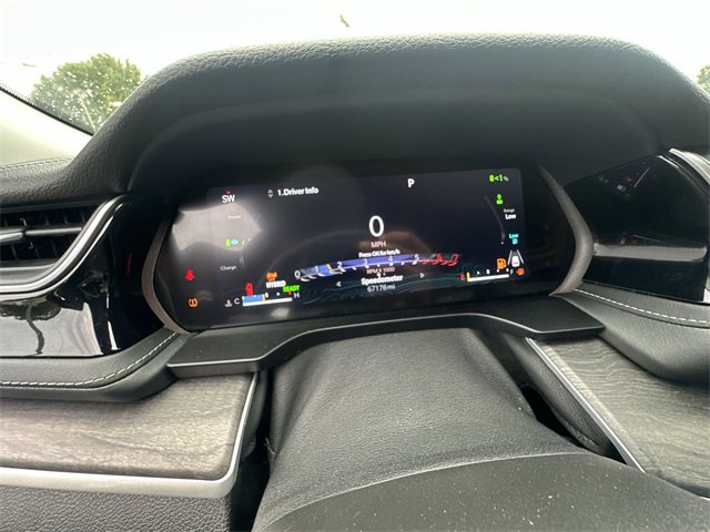 Used 2024 Jeep Grand Cherokee Limited 4xe image 10