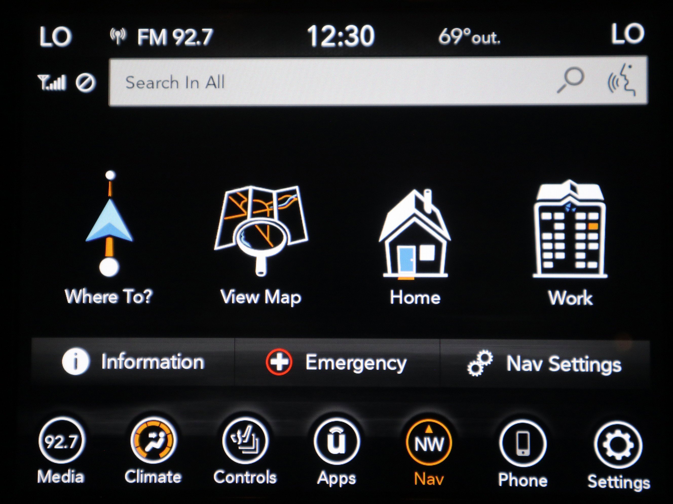 Used 2021 Jeep Grand Cherokee Limited w/ Luxury Group II image 24