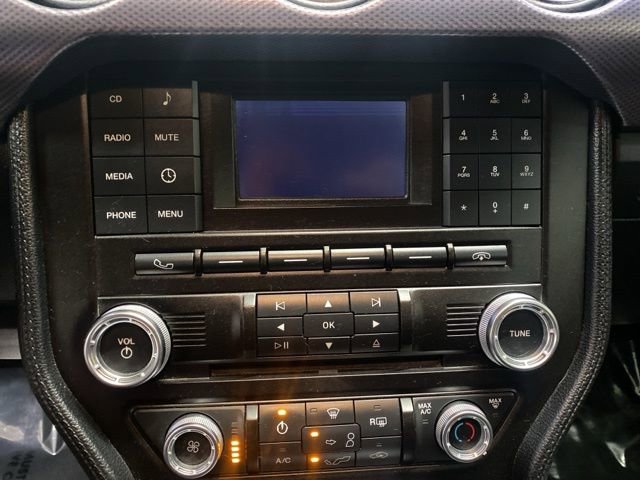 Used 2016 Ford Mustang Coupe image 16