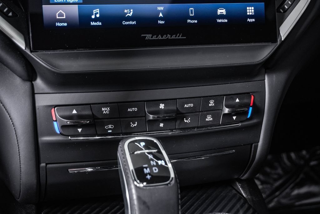Certified 2023 Maserati Ghibli Modena Q4 AWD/4WD image 24