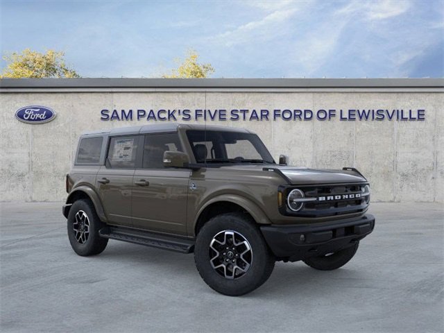 New 2025 Ford Bronco Outer Banks