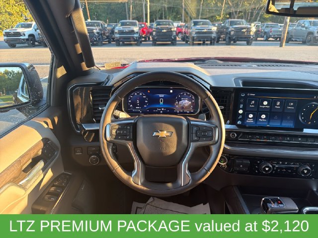 Used 2022 Chevrolet Silverado 1500 LTZ w/ LTZ Premium Package AWD/4WD image 2