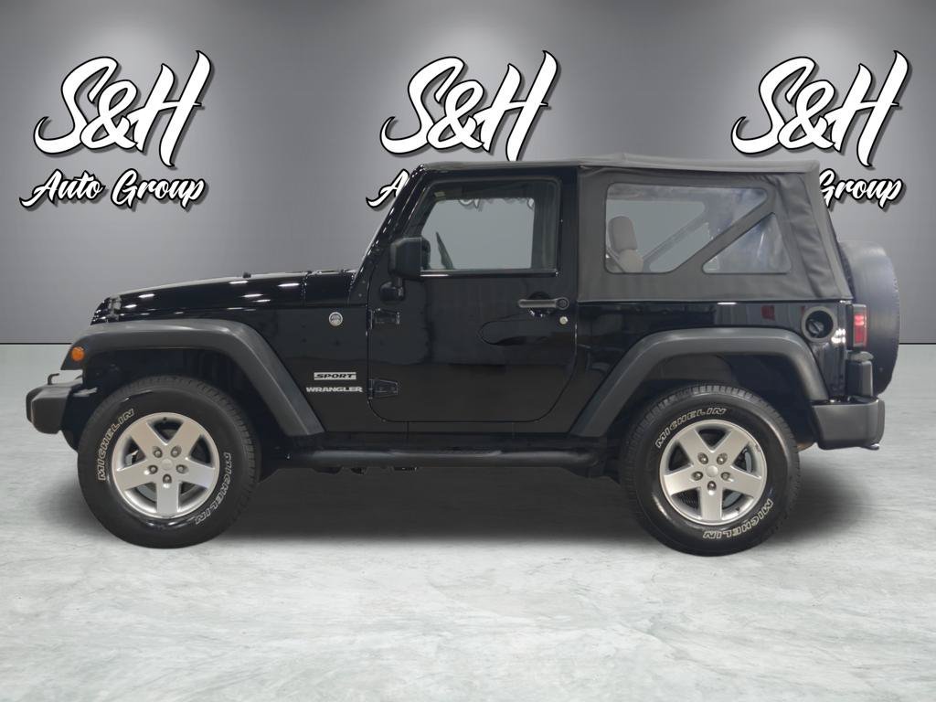Used 2010 Jeep Wrangler Sport AWD/4WD image 12