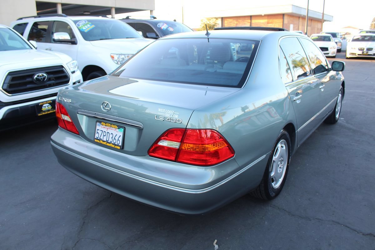 Used 2002 Lexus LS 430 w/ Navigation/Mark Levinson Pkg RWD image 7