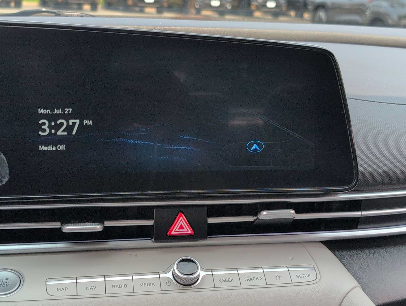 Used 2024 Hyundai Elantra Limited FWD image 28