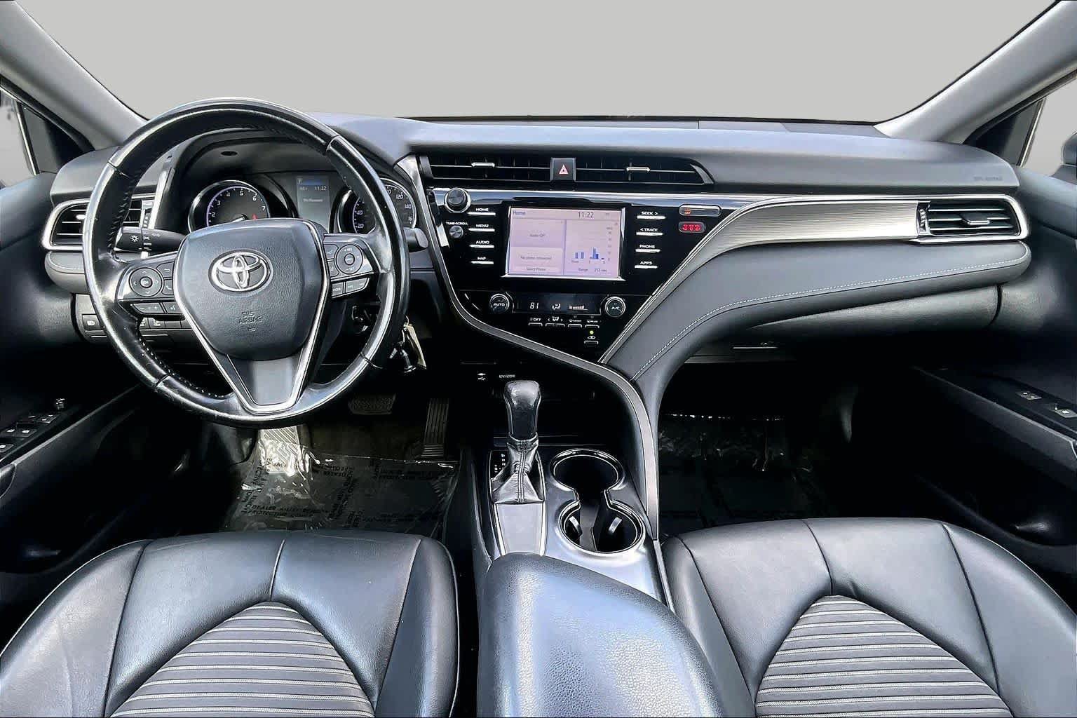 Used 2019 Toyota Camry SE FWD image 15