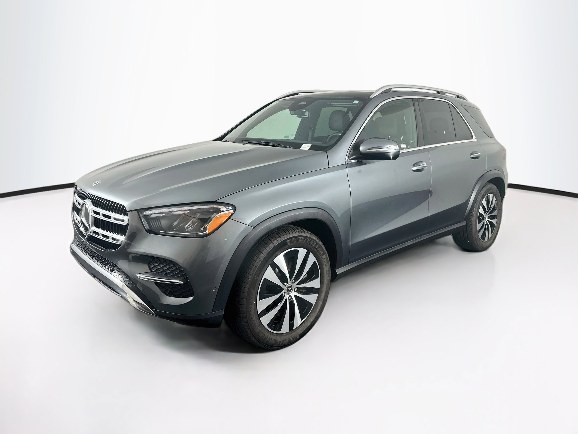 Used 2026 Mercedes-Benz GLE 350 4MATIC image 3
