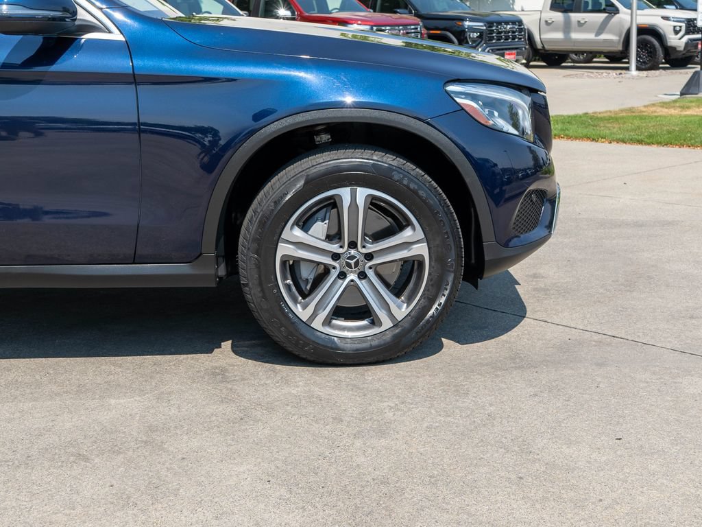 Used 2019 Mercedes-Benz GLC 300 4MATIC image 36