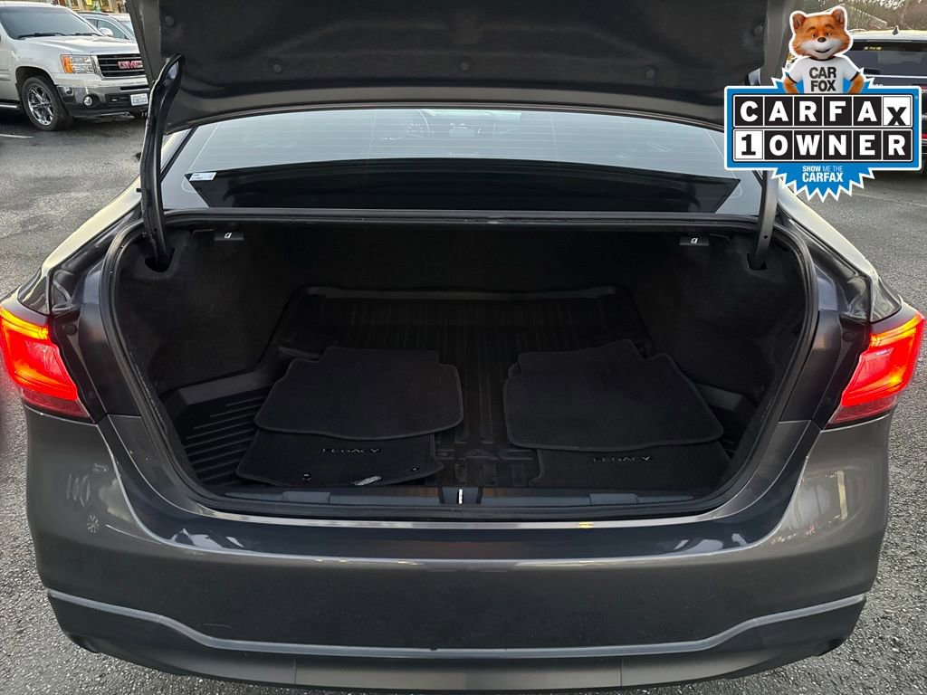 Used 2020 Subaru Legacy Premium image 26