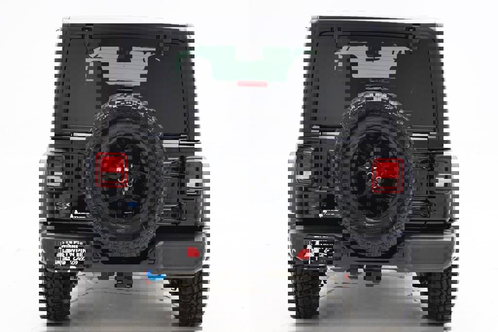 Used 2024 Jeep Wrangler Unlimited image 8