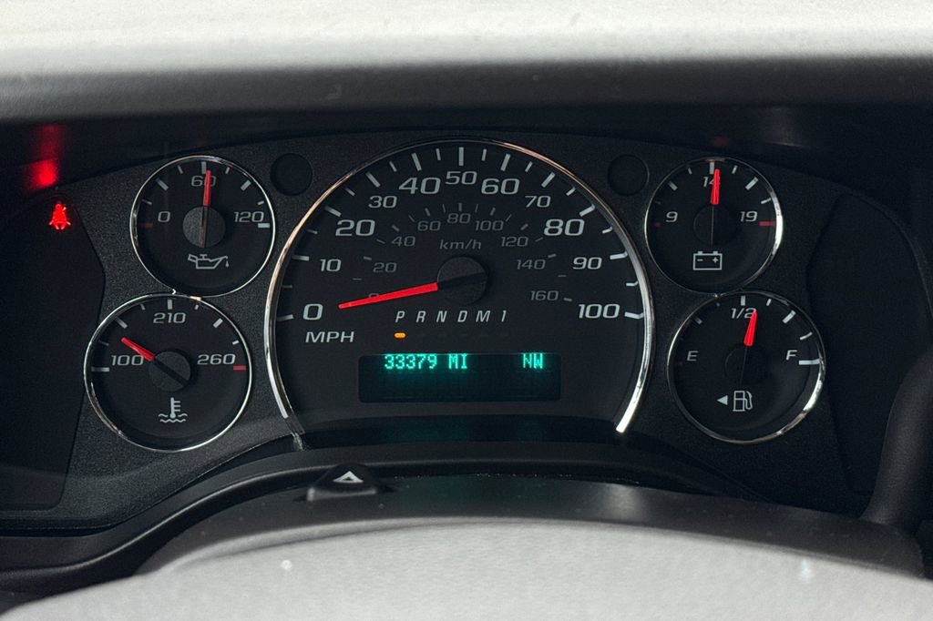 Certified 2023 Chevrolet Express 3500 Extended w/ Driver Convenience Package image 29