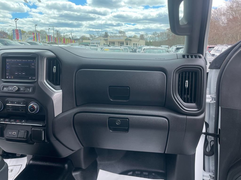 Used 2022 Chevrolet Silverado 1500 W/T w/ WT Value Package AWD/4WD image 18