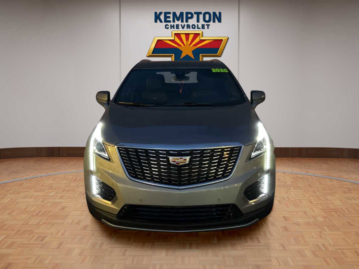 Used 2025 Cadillac XT5 Premium Luxury image 1