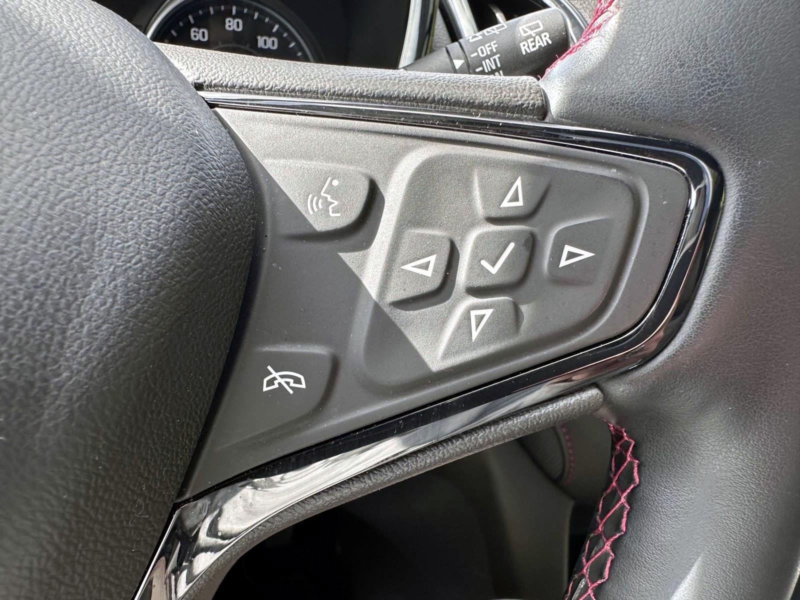 Used 2024 Chevrolet Equinox RS w/ RS Leather Package AWD/4WD image 18