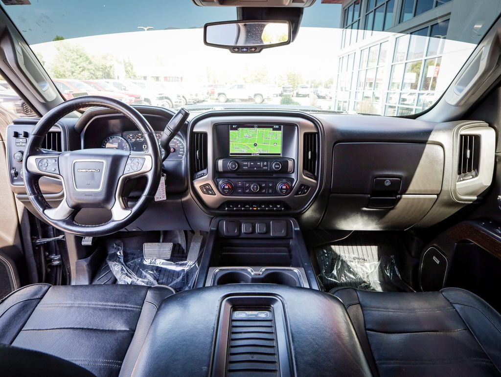 Used 2019 GMC Sierra 3500 Denali w/ Duramax Plus Package AWD/4WD image 18