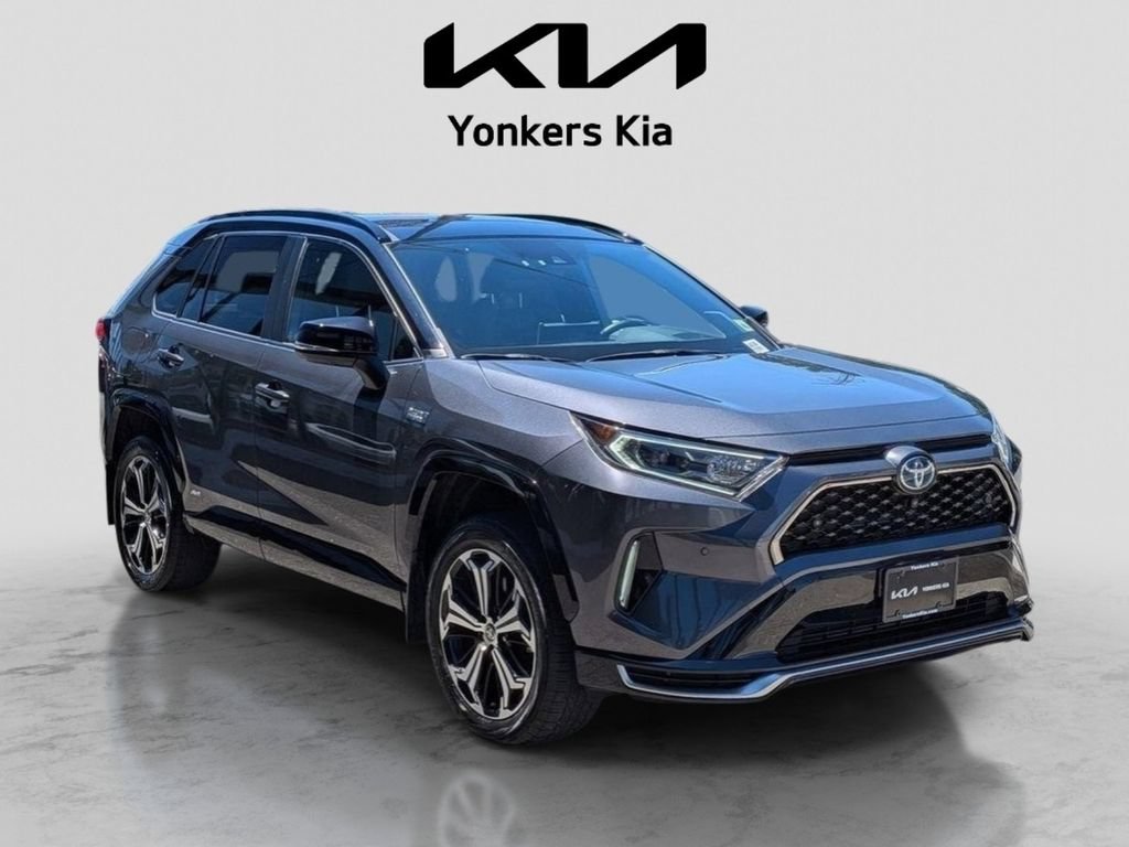Used 2021 Toyota RAV4 XSE w/ Premium Package AWD/4WD image 4