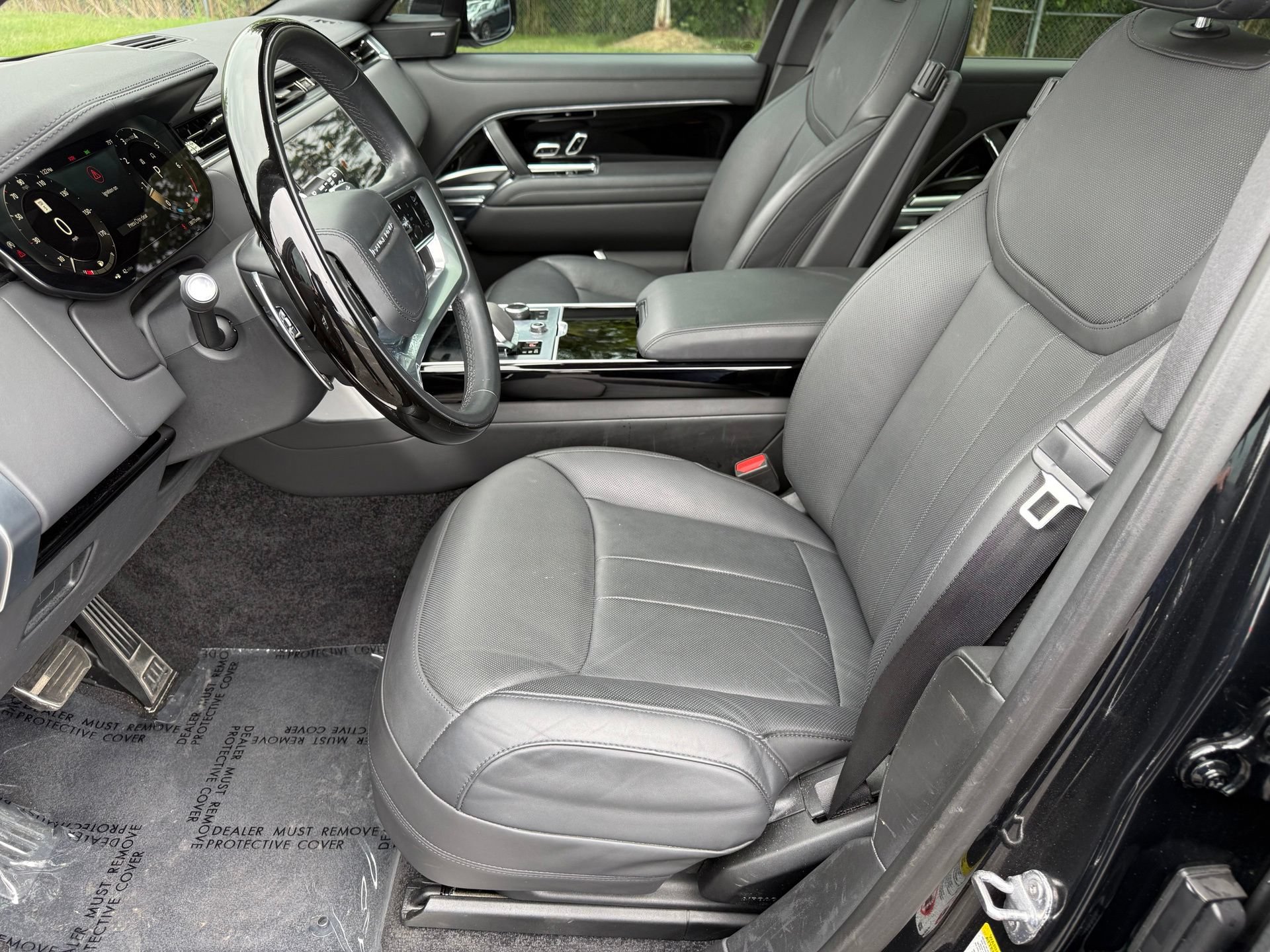 Certified 2023 Land Rover Range Rover SE AWD/4WD image 18