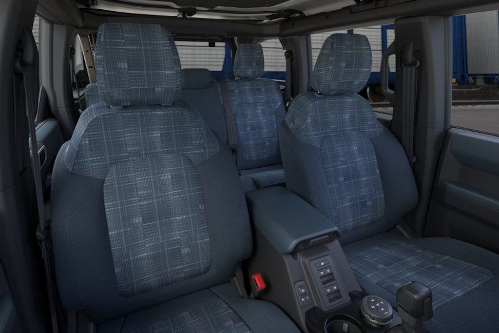 New 2026 Ford Bronco Heritage Edition AWD/4WD image 11