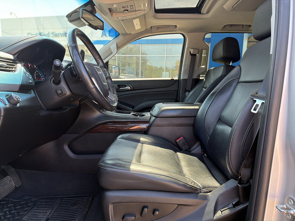 Used 2019 GMC Yukon SLT w/ Premium Edition RWD image 5