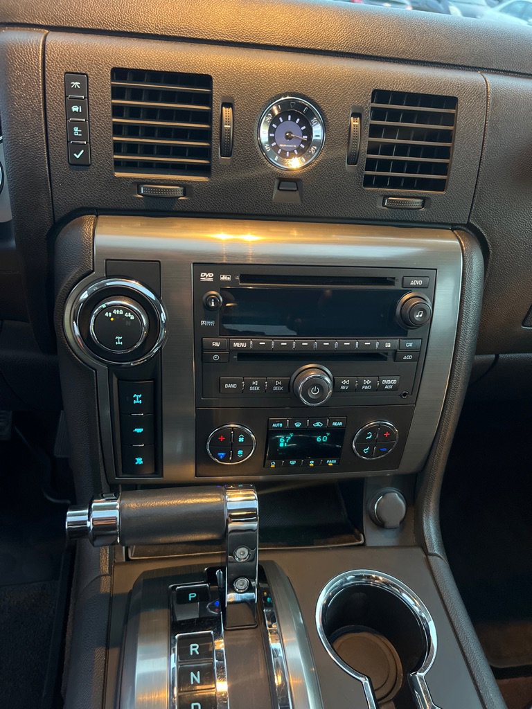 Used 2009 HUMMER H2 image 39