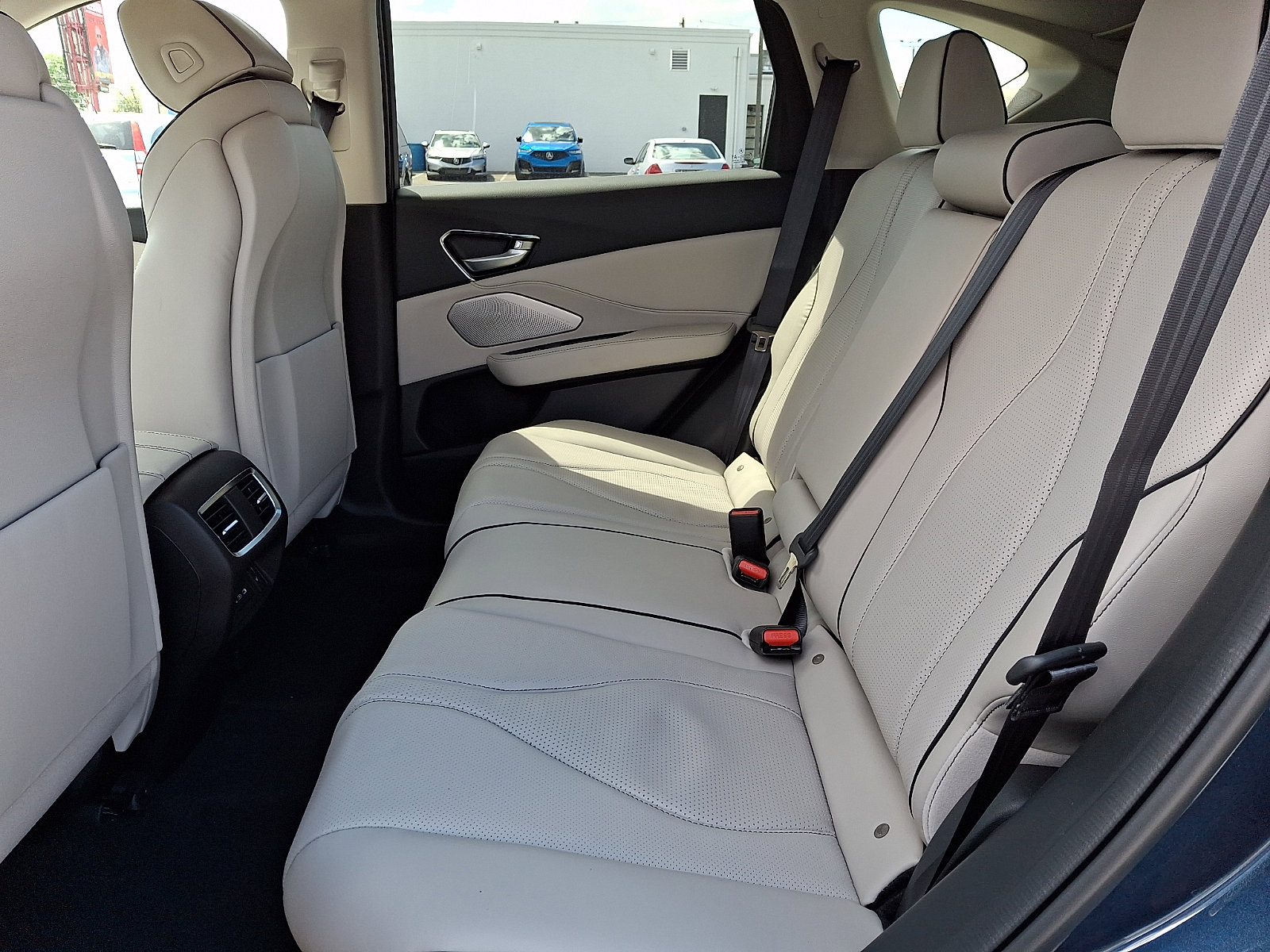 New 2026 Acura RDX SH-AWD w/ Advance Package image 5