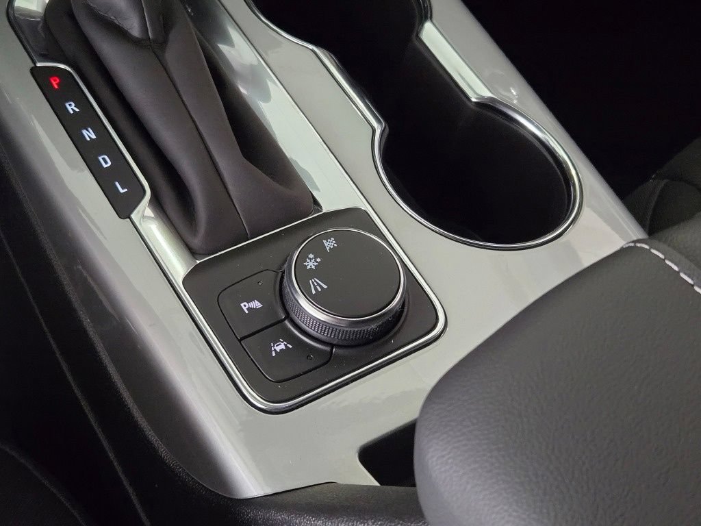 New 2026 Chevrolet Blazer LT w/ Midnight/Sport Edition FWD image 27