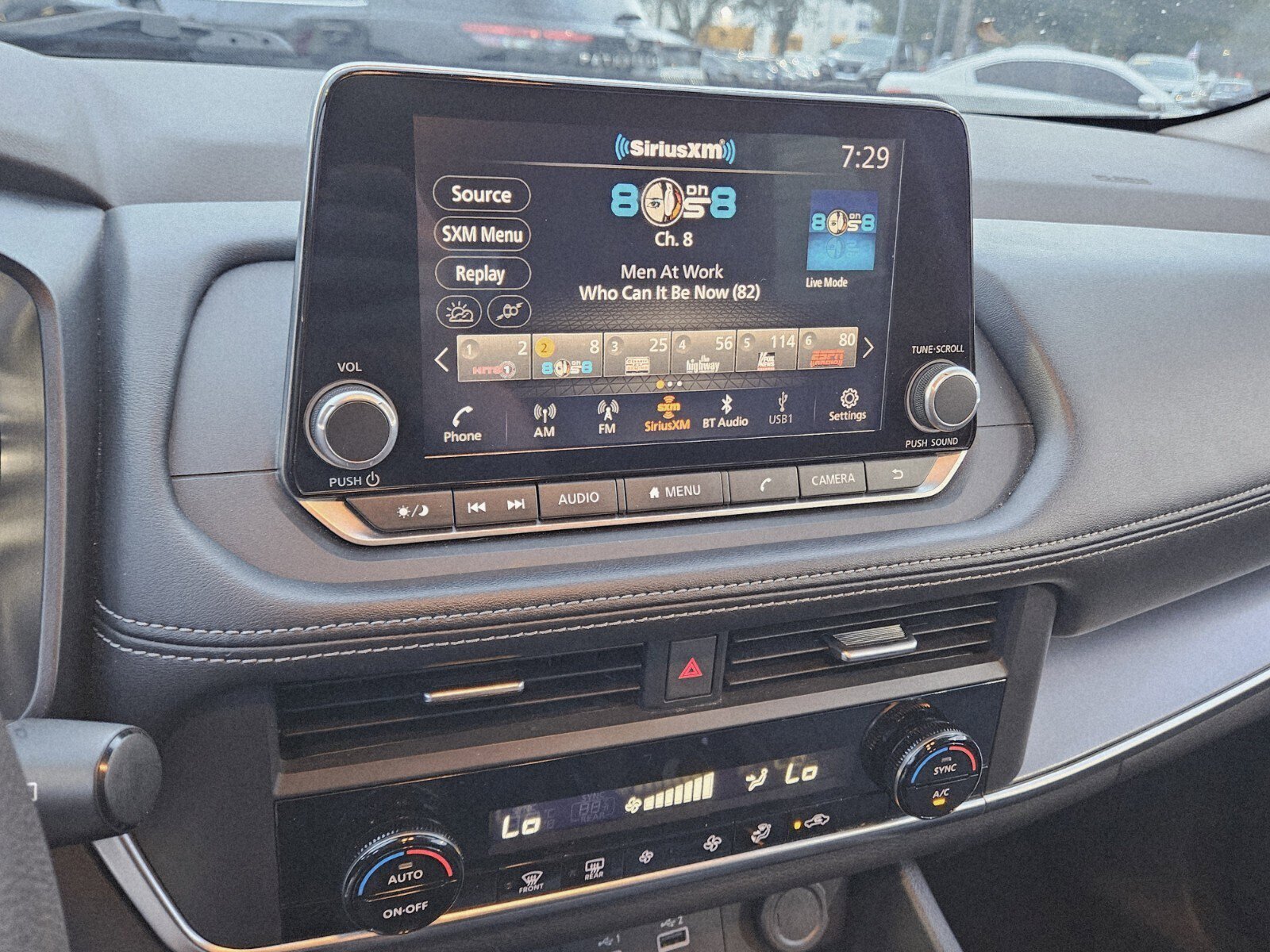 Used 2023 Nissan Rogue SV image 22