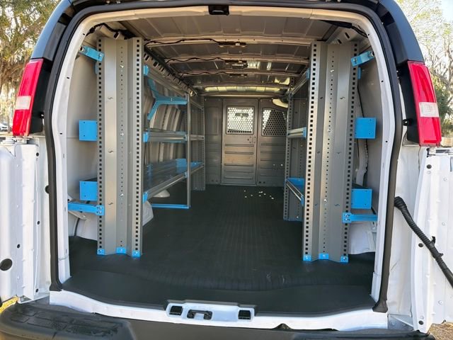 New 2025 Chevrolet Express 2500 Work Van 3D Extended Cargo Van w/ Driver Convenience Package RWD image 12