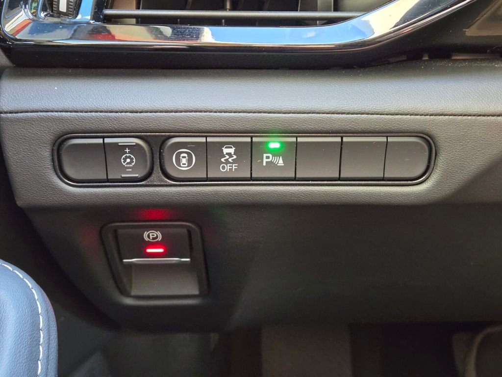 Used 2025 Acura MDX Technology Package image 29