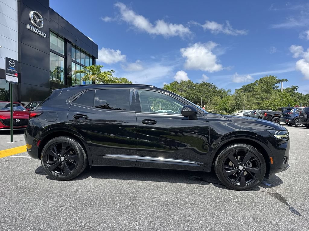 Used 2021 Buick Envision Essence w/ Technology Package I FWD image 23