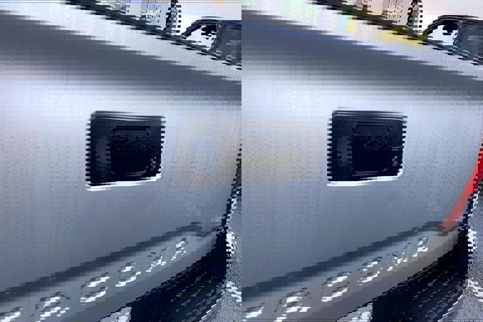 Used 2022 Toyota Tacoma SR5 image 10