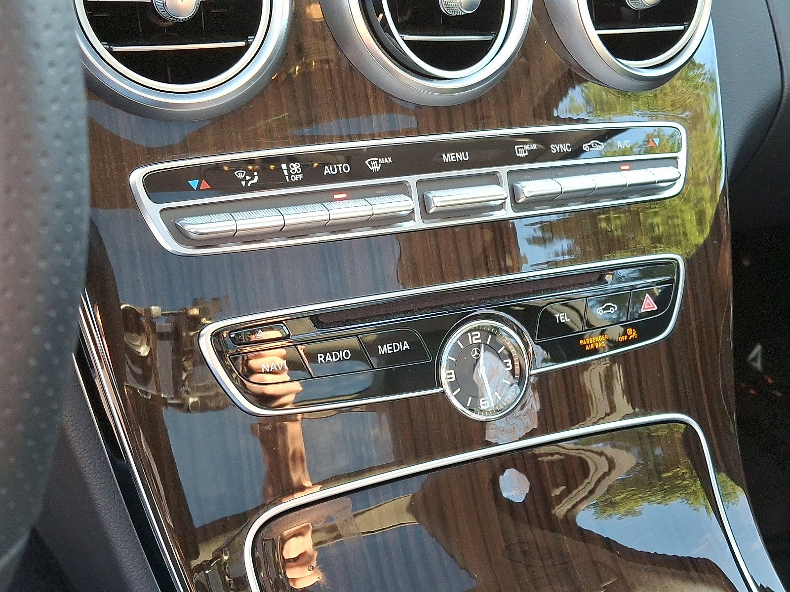 Used 2018 Mercedes-Benz C 300 4MATIC Sedan image 17