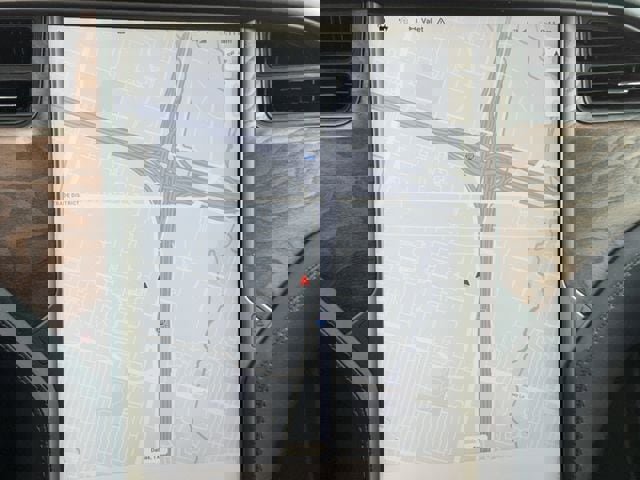 Used 2018 Tesla Model X 100D image 19