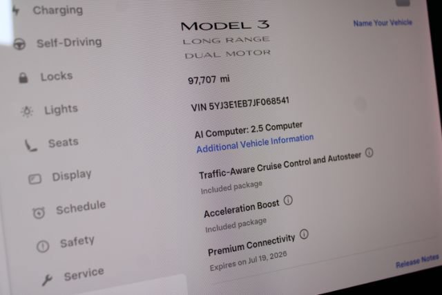 Used 2018 Tesla Model 3 Long Range AWD/4WD image 16